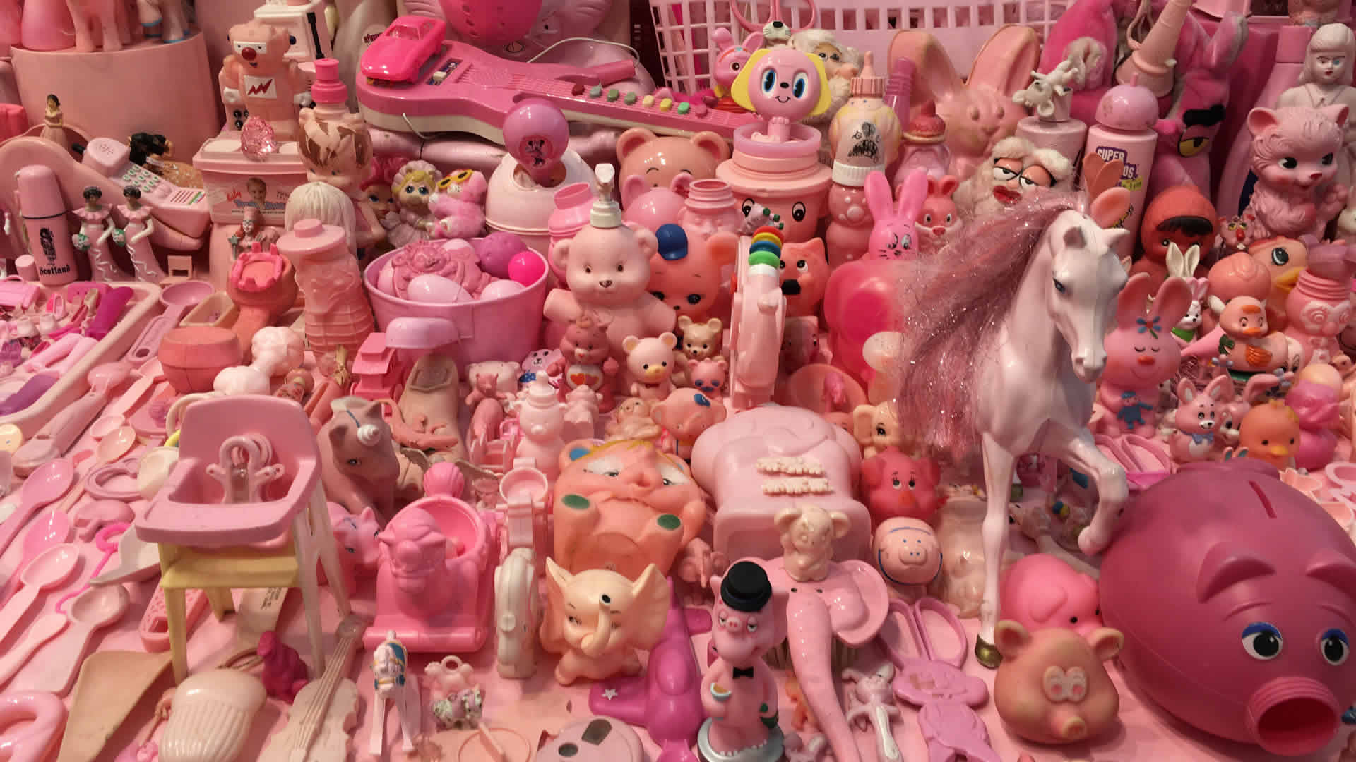 Pink Project Table 1994 2016 Portia Munson - Detail